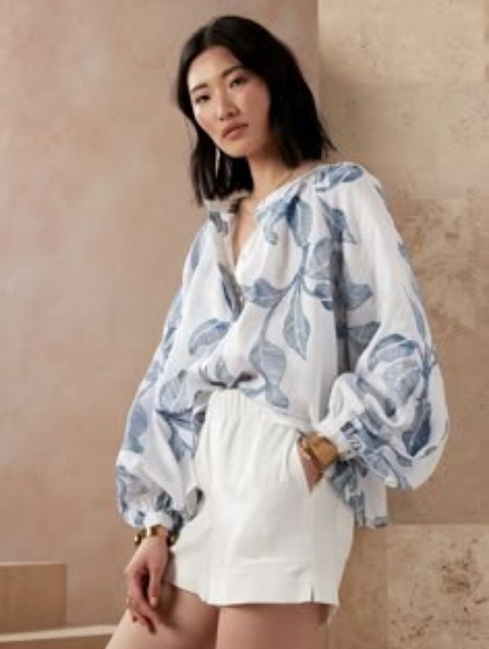 Linen Banana Republic White Blouse with Blue Leaf Print and Puff Sleeves